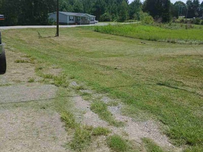 Lawn care service in Bessemer City, 28016