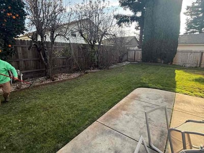 Lawn care service in Elk Grove, 95758