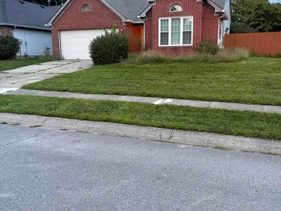 Lawn care service in Indianapolis, 46254