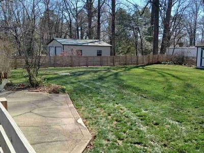 Lawn care service in Mount Holly, 28120
