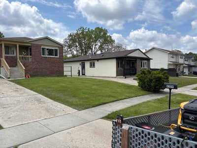 Lawn care service in Country Club Hills, 60478