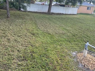 Lawn care service in North Port, 34286