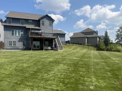 Lawn care service in Ankeny, 50023