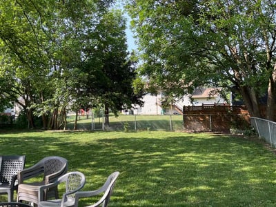 Lawn care service in Bolingbrook, 60440
