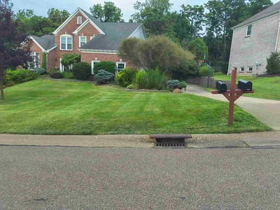 Lawn care service in Cincinnati, 45248