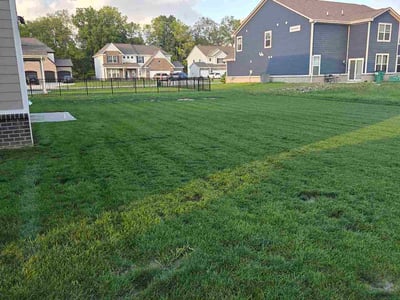 Lawn care service in Brownsburg, 46112