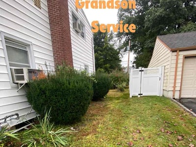 Lawn care service in Glen Cove, 11542