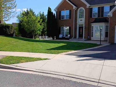 Lawn care service in Hagerstown, 21740