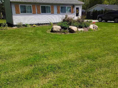 Lawn care service in Chesterton, 46304