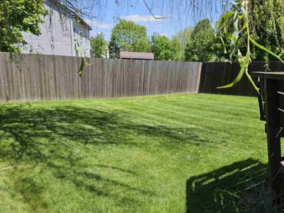 Lawn care service in Columbus, 43004