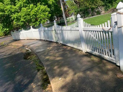 Lawn care service in Peoria, 61606
