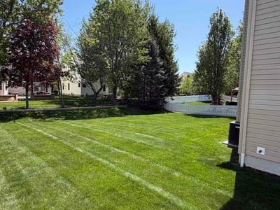 Lawn care service in Hilliard, 43026