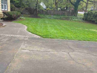 Lawn care service in Portland, 97219