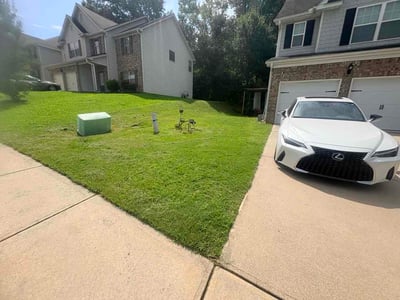 Lawn care service in Stockbridge, 30281