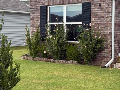 Lawn care service in Broken Arrow, 74014