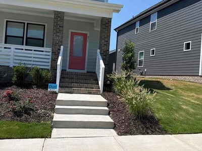 Lawn care service in Raleigh, 27604