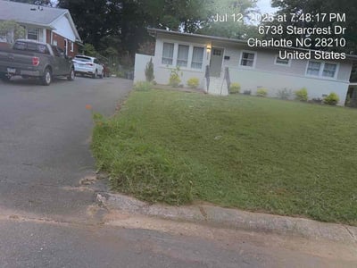 Lawn care service in Charlotte, 28210
