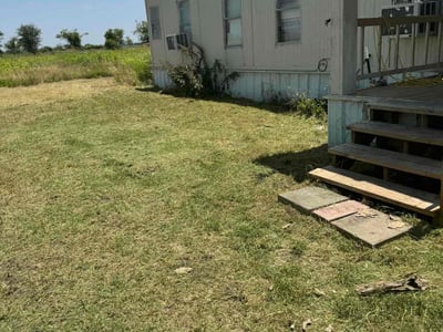 Lawn care service in West, 76691