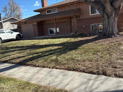 Lawn care service in Colorado Springs, 80909