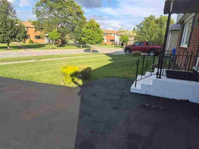 Lawn care service in West Seneca, 14224