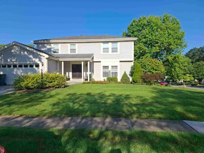 Lawn care service in Columbus, 43214