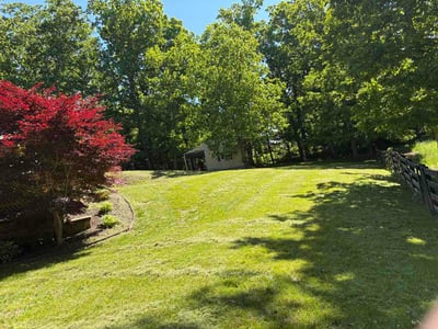 Lawn care service in Blacksburg, 24060