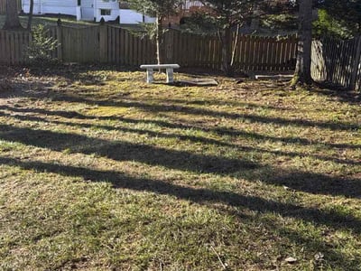 Lawn care service in Fairfax Station, 22039