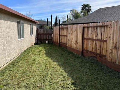 Lawn care service in Sacramento, 95838