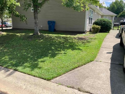 Lawn care service in Durham, 27704