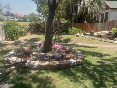 Lawn care service in Stockton, 95204