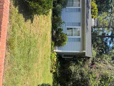 Lawn care service in Hendersonville, 28791
