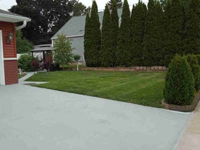 Lawn care service in Oshkosh, 54901