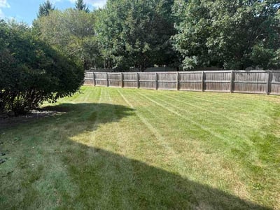 Lawn care service in West Des Moines, 50266