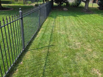 Lawn care service in Papillion, 68046
