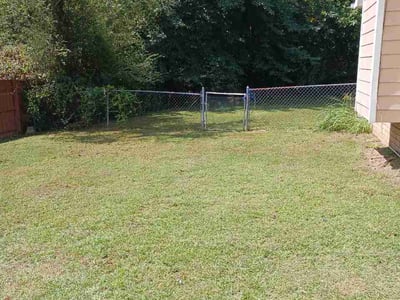 Lawn care service in Snellville, 30039