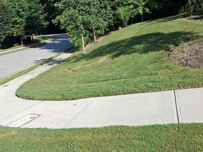 Lawn care service in Atlanta, 30331