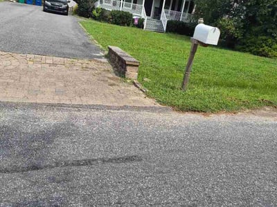 Lawn care service in Chester, 23831