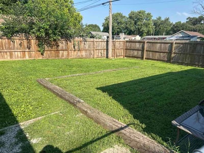 Lawn care service in Council Bluffs, 51501