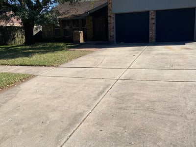 Lawn care service in , 