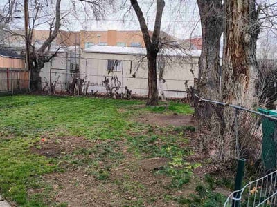 Lawn care service in Ogden, 84401