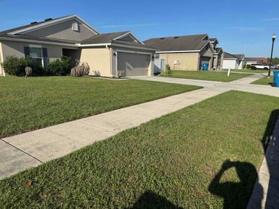 Lawn care service in Brooksville, 34602