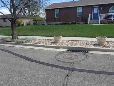 Lawn care service in South Jordan, 84095