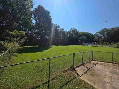 Lawn care service in Bessemer, 35023