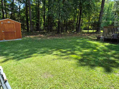 Lawn care service in Riverdale, 30296