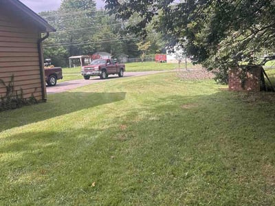 Lawn care service in Lusby, 20657