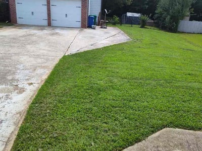 Lawn care service in Decatur, 30035