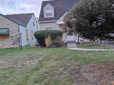 Lawn care service in Columbus, 43211