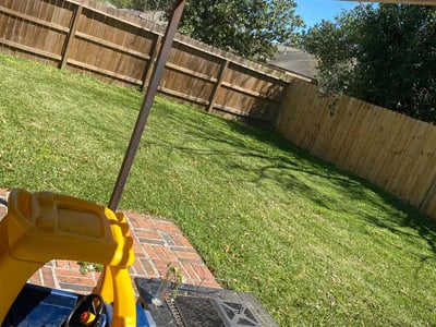 Lawn care service in Houston, 77088