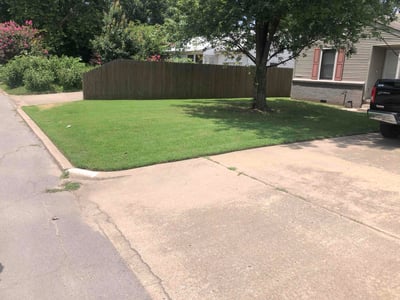 Lawn care service in Tulsa, 74105