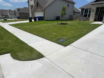 Lawn care service in China Spring, 76633